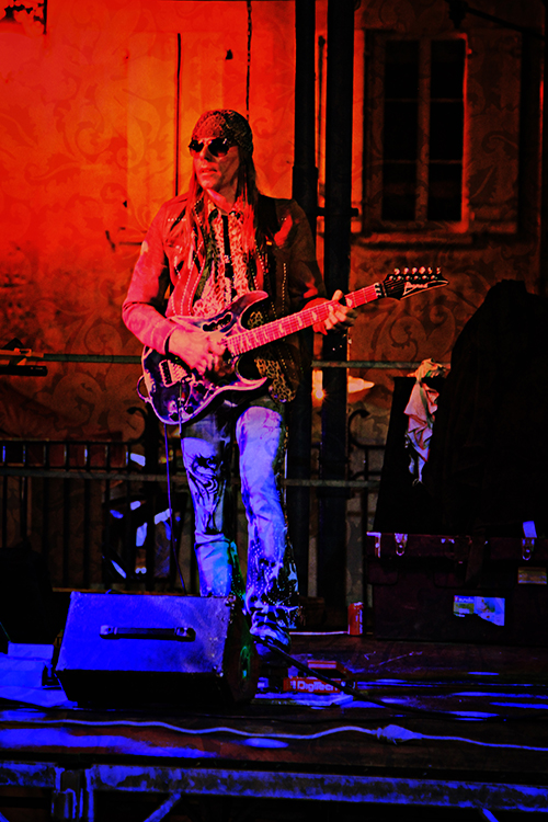 Rock n Roll - taken in Monsegur town square in France
