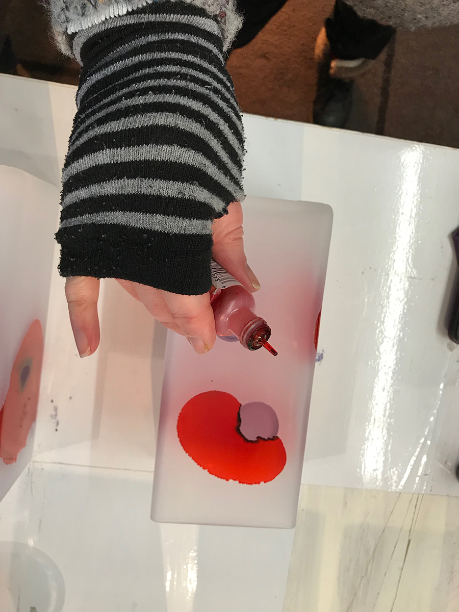 serenarts galllery glass art lamps