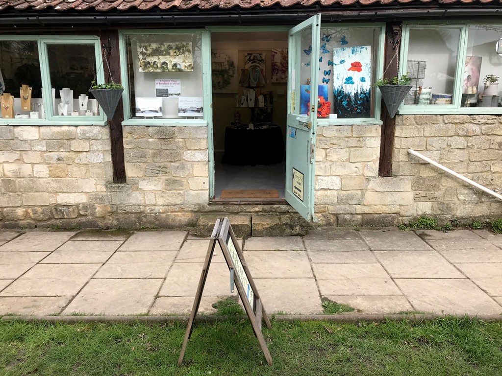 serenarts gallery hanging baskets