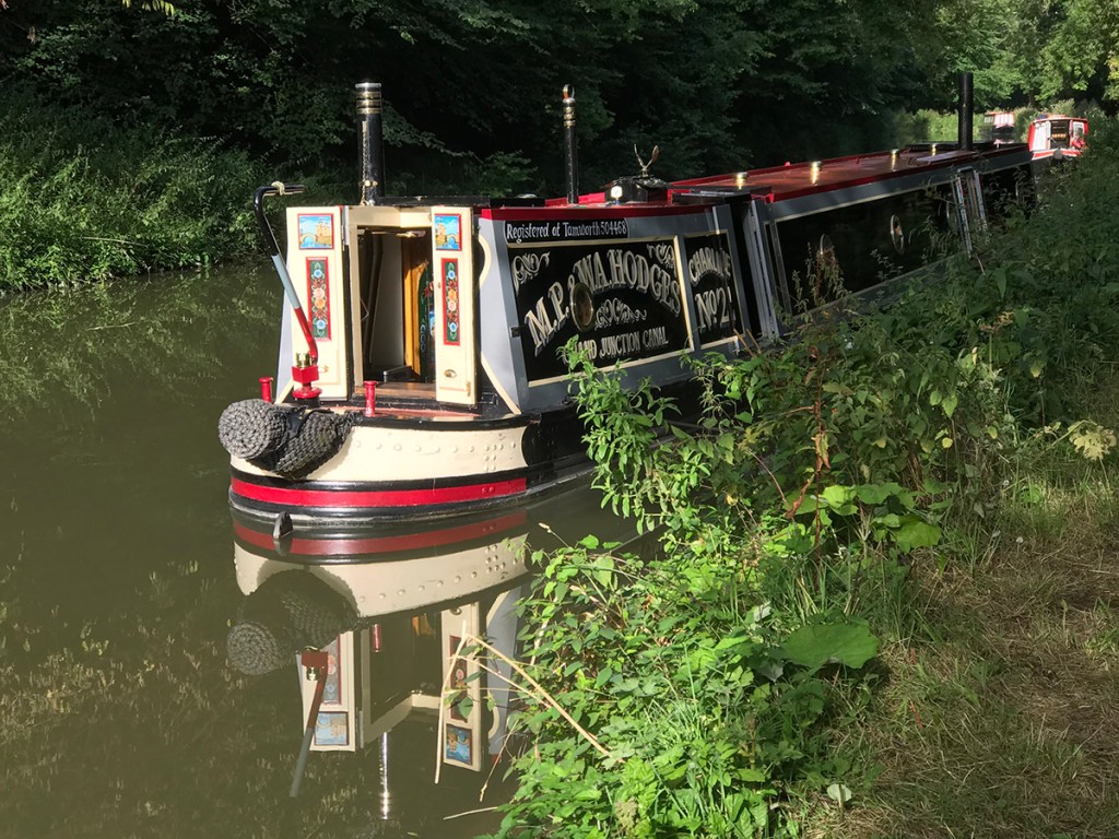 serenarts gallery - narrowboat holidays in bradford on avon