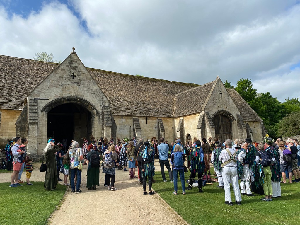 serenarts gallery tithe barn green man festival