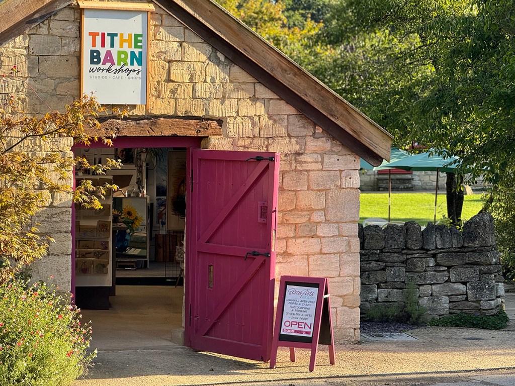 serenarts gallery tithebarn workshops