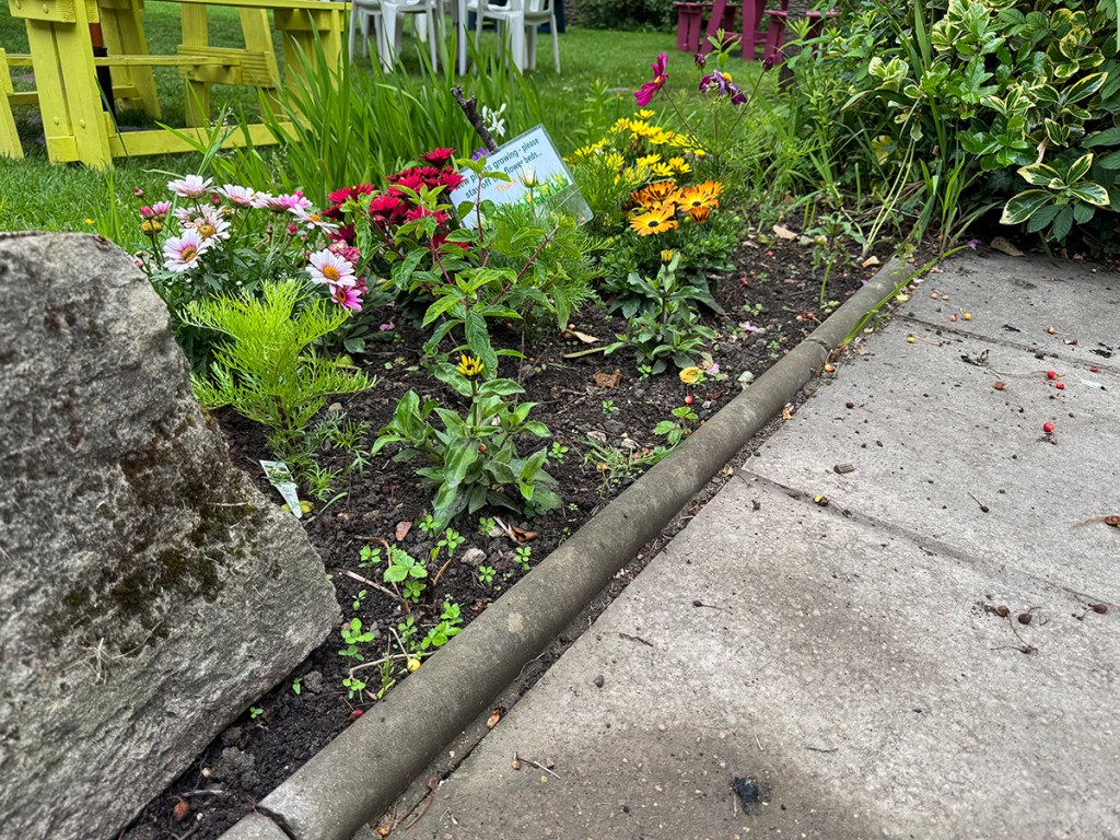 serenarts gallery at the tithebarn workshops garden