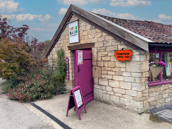 serenarts gallery pumpkin trail HQ