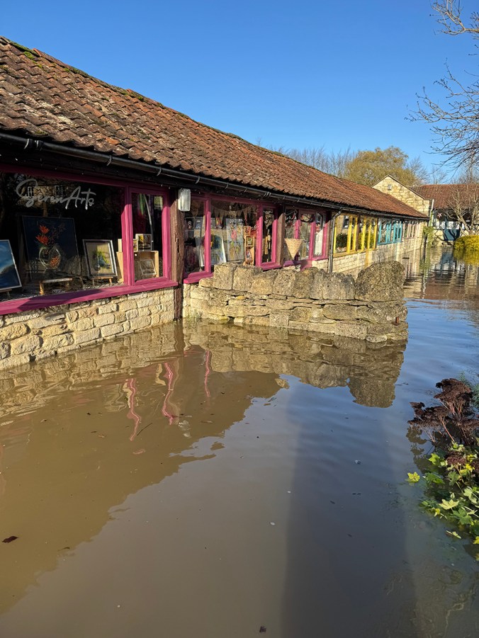 serenarts gallery in bradford on avon